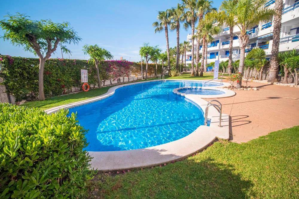 Apartment Palmas De Coco Playa Flamenca Eksteriør billede